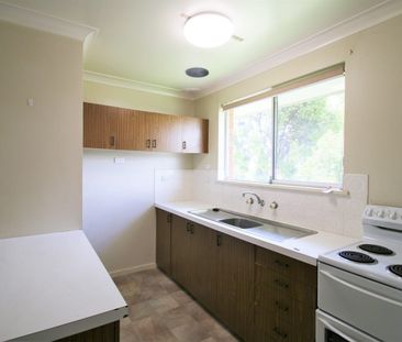 2 Bedroom Unit Close to Town - Photo 6