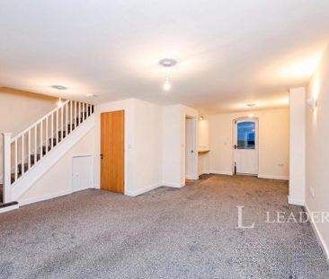 3 bedroom terraced house to rent - Photo 5