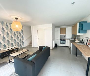 A louer dans un Eco quartier Chambre meublée proche université en c... - Photo 2