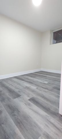 For Lease - 3185 Chamberlain Court, Mississauga, Ontario - Photo 5