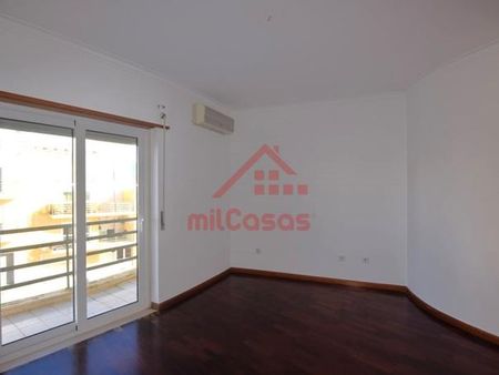 Apartamento T2 - Photo 4