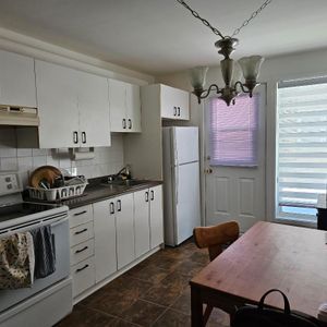 Logement 3 1/2 - Photo 2