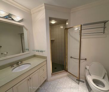 For Lease - 117 Watson Avenue, Oakville, Ontario - Photo 2