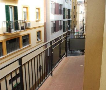 Alquiler de piso en Ensanche Centro - Soho - Photo 6