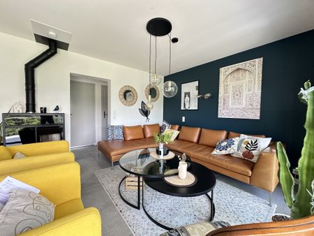 Location Maison 7 pièces 179m² BARBERAZ 73000 - Photo 2