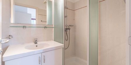 Appartement te huur in Waterloo voor € 1.350 met 3 slaapkamers - Photo 2