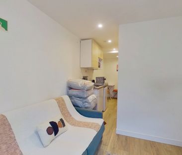 Location studio meublé – Saint-Mandé, proche commodités - Photo 3