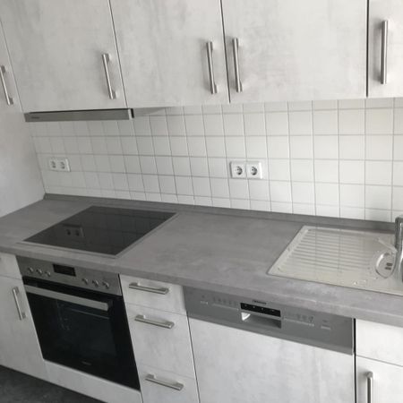 Moderne gemütliche 3-R-Wohnung in MD- Stadtfeld Ost im EG. ca.97m² mit Terrasse vermieten ! - Photo 4