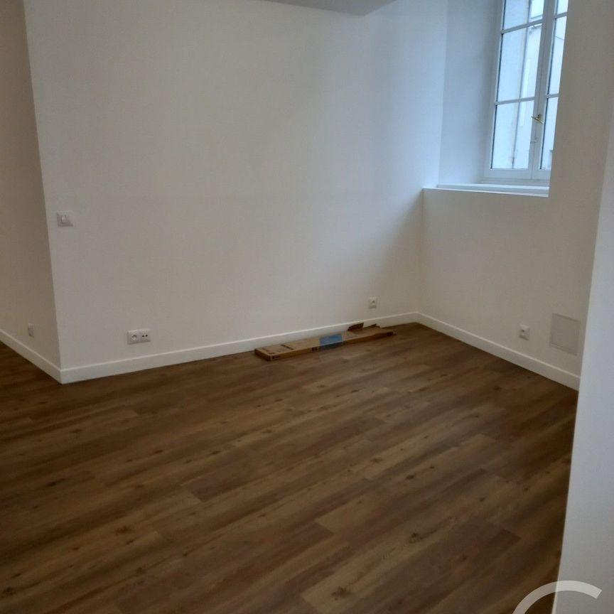 Location Appartement 2 pièces 47m² COULOMMIERS 77120 - Photo 1