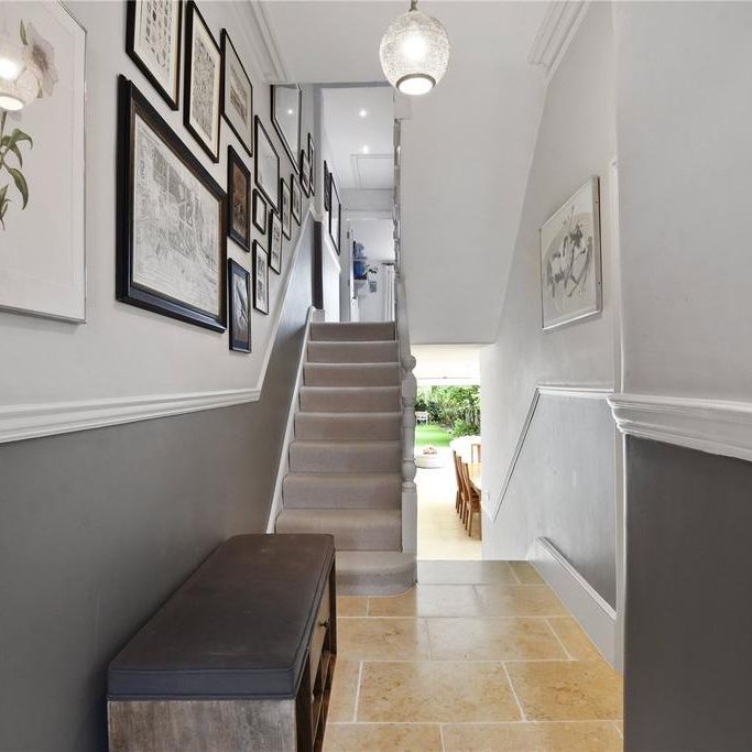 3 bedroom terraced house to rent - Photo 1