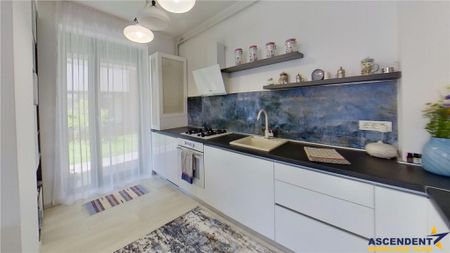 EXPLOREAZA 3D! Nobiliara proprietate, in vila, cu 50 mp grad - Fotografie 4