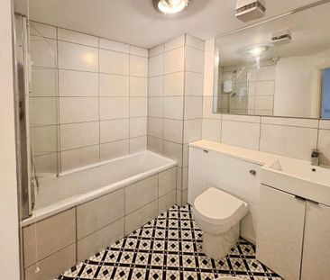 Aprilia House - Photo 5