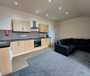 29a Flat 2, Ribblesdale Place, Preston - Photo 3