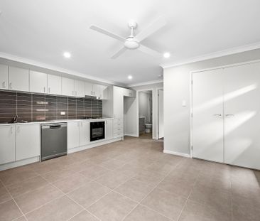 2/93 Pillar Street, - Photo 4