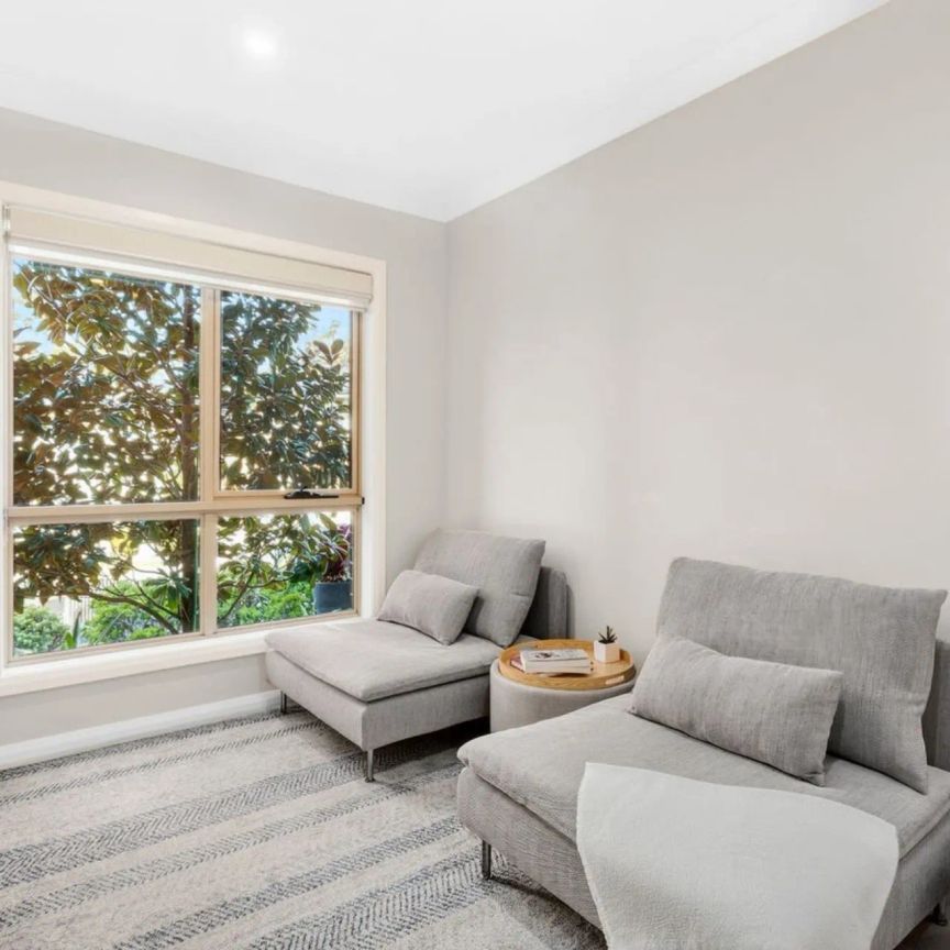 Near New Contemporary Coastal Sanctuary in Peaceful Cul De Sac - Photo 1