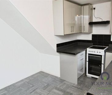 2 bedroom terraced house to rent - Photo 3