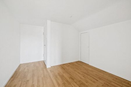 Schöne sanierte 4.5 Zimmerwohnung - Photo 4