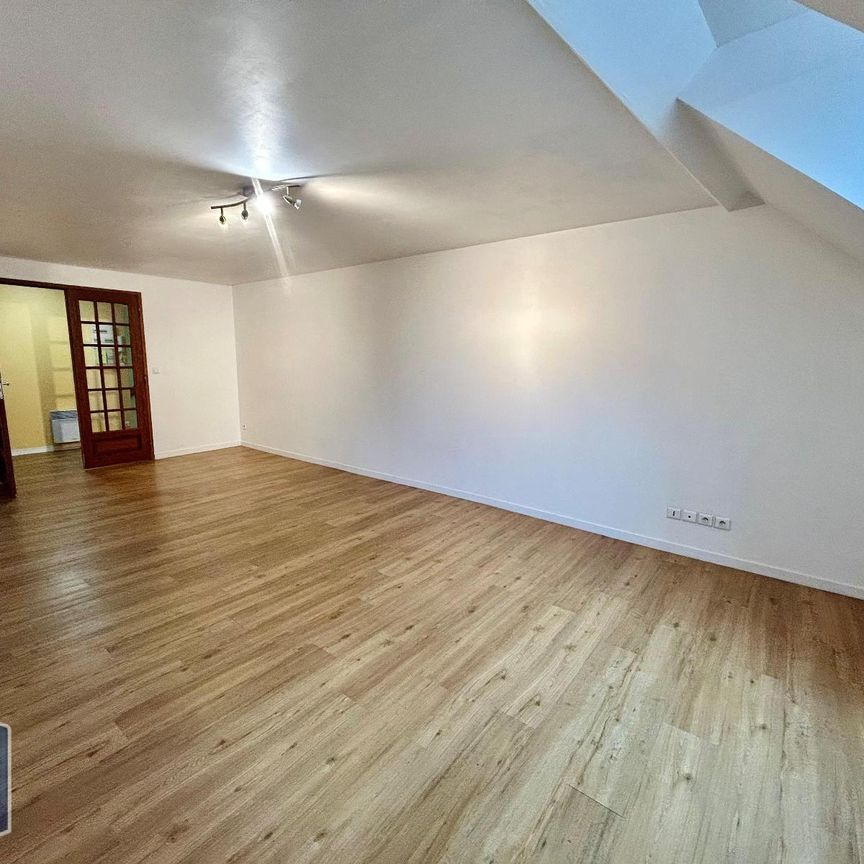 Location Appartement 4 pièces 82m² DIEPPE 76200 - Photo 1