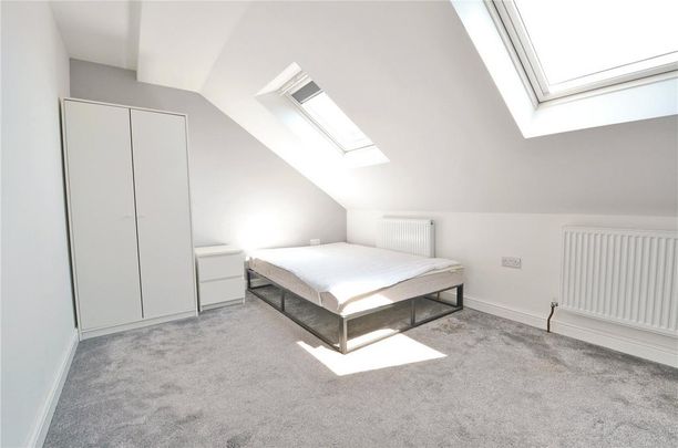 6 bedroom semi-detached house to rent - Photo 1