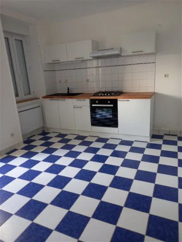 Location maison 4 pièces - 82m² à La poueze (49370) - Photo 2