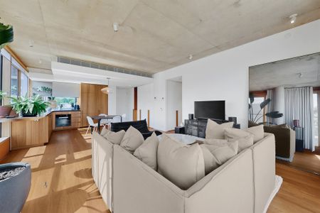 PREMIUM QUALITY APARTMENT - Photo 4