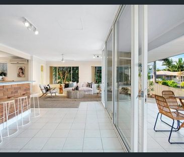 Waterfront Family Home with a Pool! - Photo 2