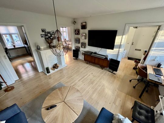 Dejlig 2-værelses lejlighed i vestbyen - Photo 1