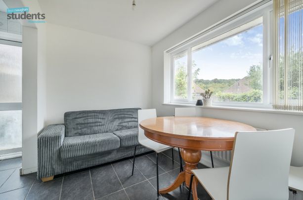 6 bedroom detached house to rent - Photo 1