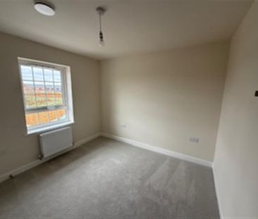 Martha Lane, Aylesbury, Broughton - Photo 3