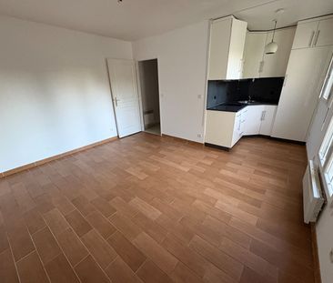 Location Appartement 1 pièce 23m² - Photo 1