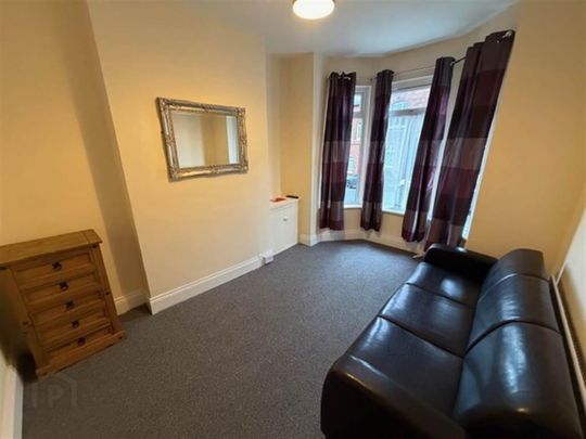 18 Ridgeway Street, Stranmillis, Belfast, BT9 5FB - Photo 1