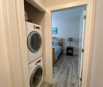 2 Bedroom 1 Bathroom Fully Furnished Available in Colwood Now - Photo 3