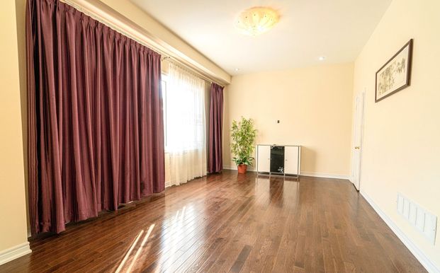 For Lease - 60 Wozniak Crescent, Markham, Ontario - Photo 1