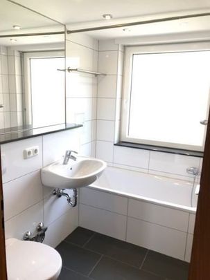 renovierte 2 ZKB-Wohnung (Saarbrücken-Eschberg) - Photo 1