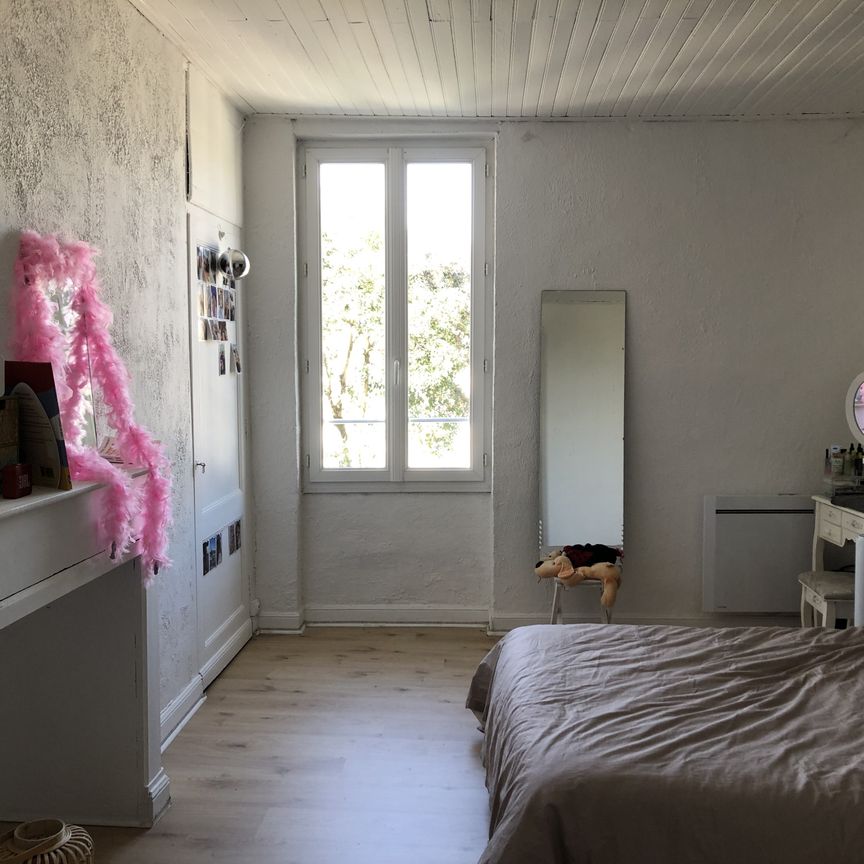 Location Maison 2 pièces 52m² MARMANDE 47200 - Photo 1