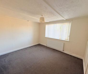2 bedroom bungalow to rent - Photo 2