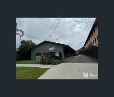 Two bedroom unit within a short walk to the beach - Photo 4