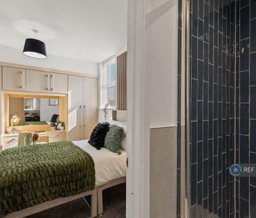 1 bedroom in a house share to rent - Photo 6