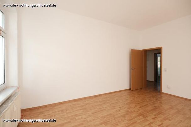 SCHÖNE 3-RAUMWOHNUNG MIT BALKON IN RUHIGER SEITENLAGE! - Foto 1