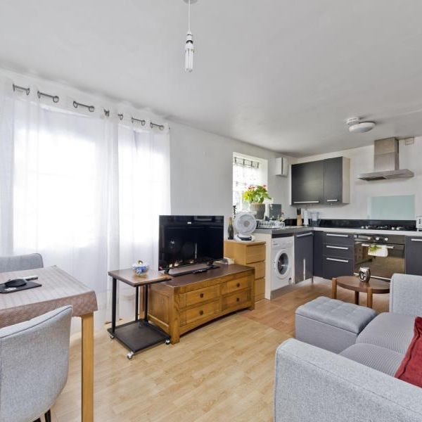 1 bedroom apartment to rent - Photo 1