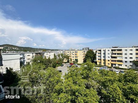 APARTAMENT CU 3 CAMERE DECOMANDAT - Fotografie 3