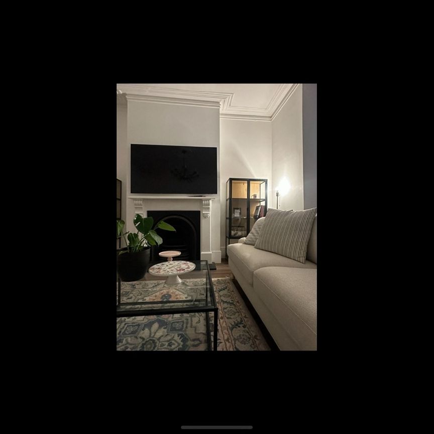 Room in a Shared House, Wilmington Garden, IG11 - Photo 1