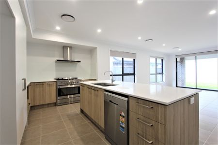 9 Seaborn Avenue - Photo 3