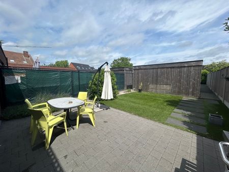 Gelijkvloers appartement met 2 slaapkamers - Foto 2