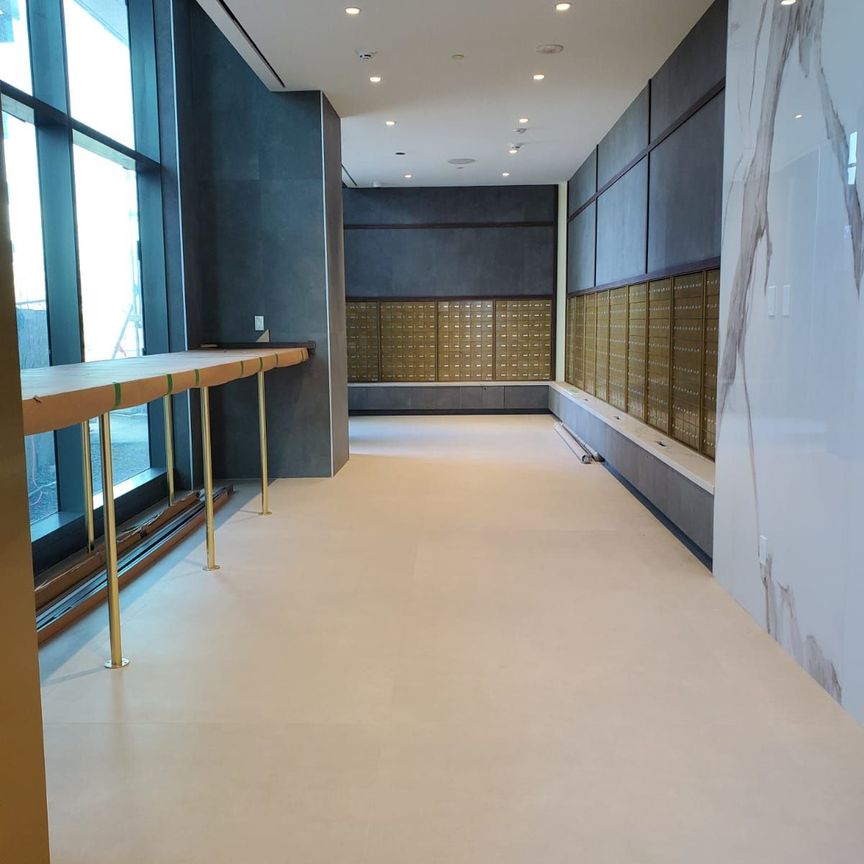 For Lease - 7890 Jane Street Unit# 806, Vaughan, Ontario - Photo 1