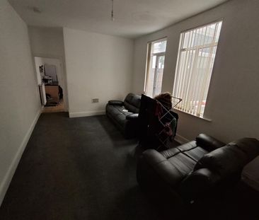 Tydfil Place, Cardiff - Photo 2