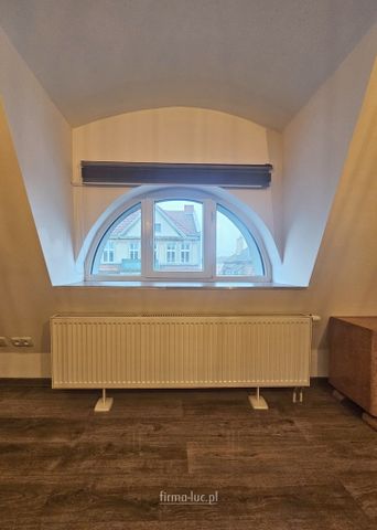 Budynek mieszkalno-usługowy/ możliwość dz. gosp. - Zdjęcie 4