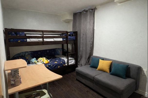 For Lease - 15 Cleadon Road Unit# Basement, Toronto, Ontario - Photo 1