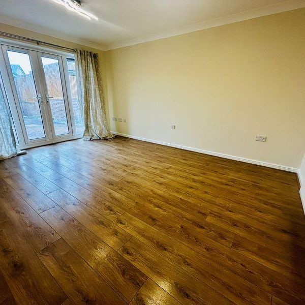 4 bedroom house to rent - Photo 1