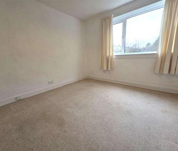 Orchard Park, Giffnock, Glasgow, G46 - Photo 3